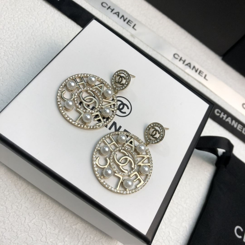 Ch**el earrings